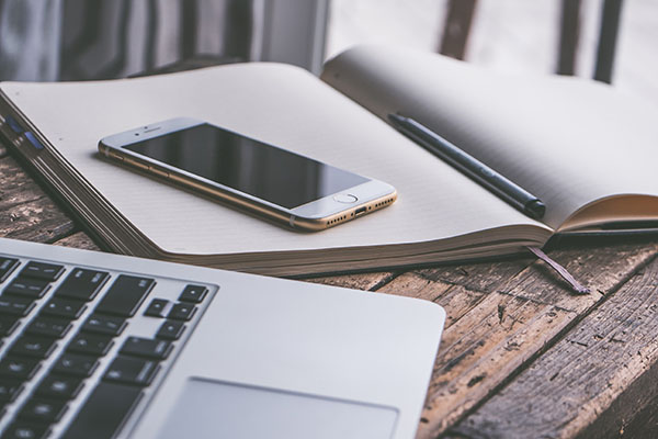 Is it safe to calibrate iPhone battery