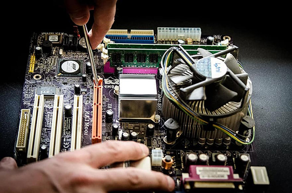 How to Use Soldering Iron Tips for Professional Results