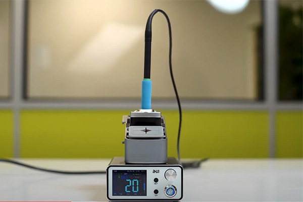 SMD soldering station